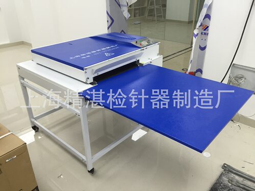 小型烫金机-连续式金纸烫金机，烫金快、效率高，比平板烫金机快