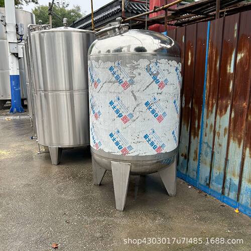 恒通1000斤白钢储存桶304不锈钢储液容器立式支腿储水罐