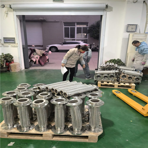 304不锈钢波纹管金属软管衬四氟法兰式金属软管快装式金属软管