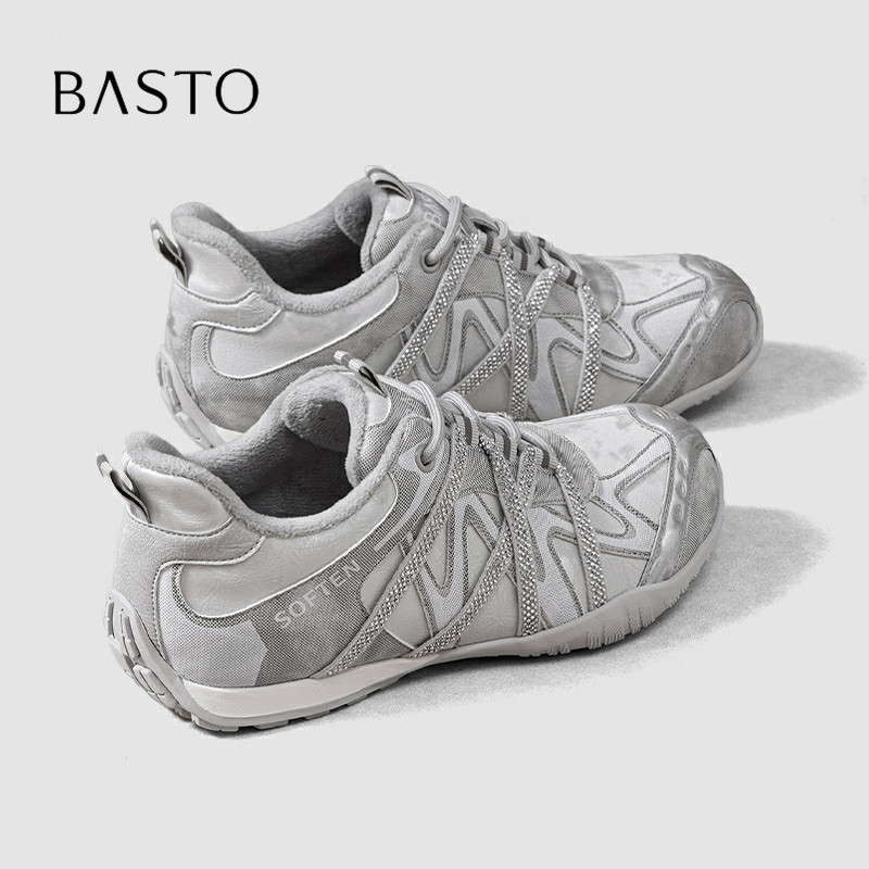BASTO/百思图2026秋冬季户外登山休闲鞋女低帮加绒防滑徒步运动鞋