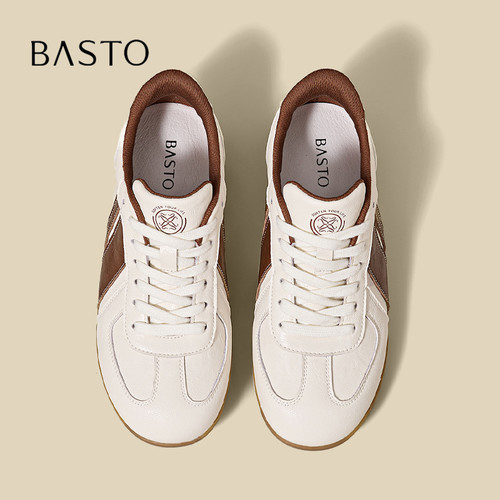 BASTO/百思图拼色休闲网面德训鞋