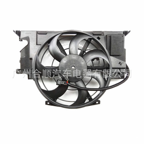 新品适用于荣威7501.8T汽车散热风扇总成OEMSRF-14756WS汽车风扇