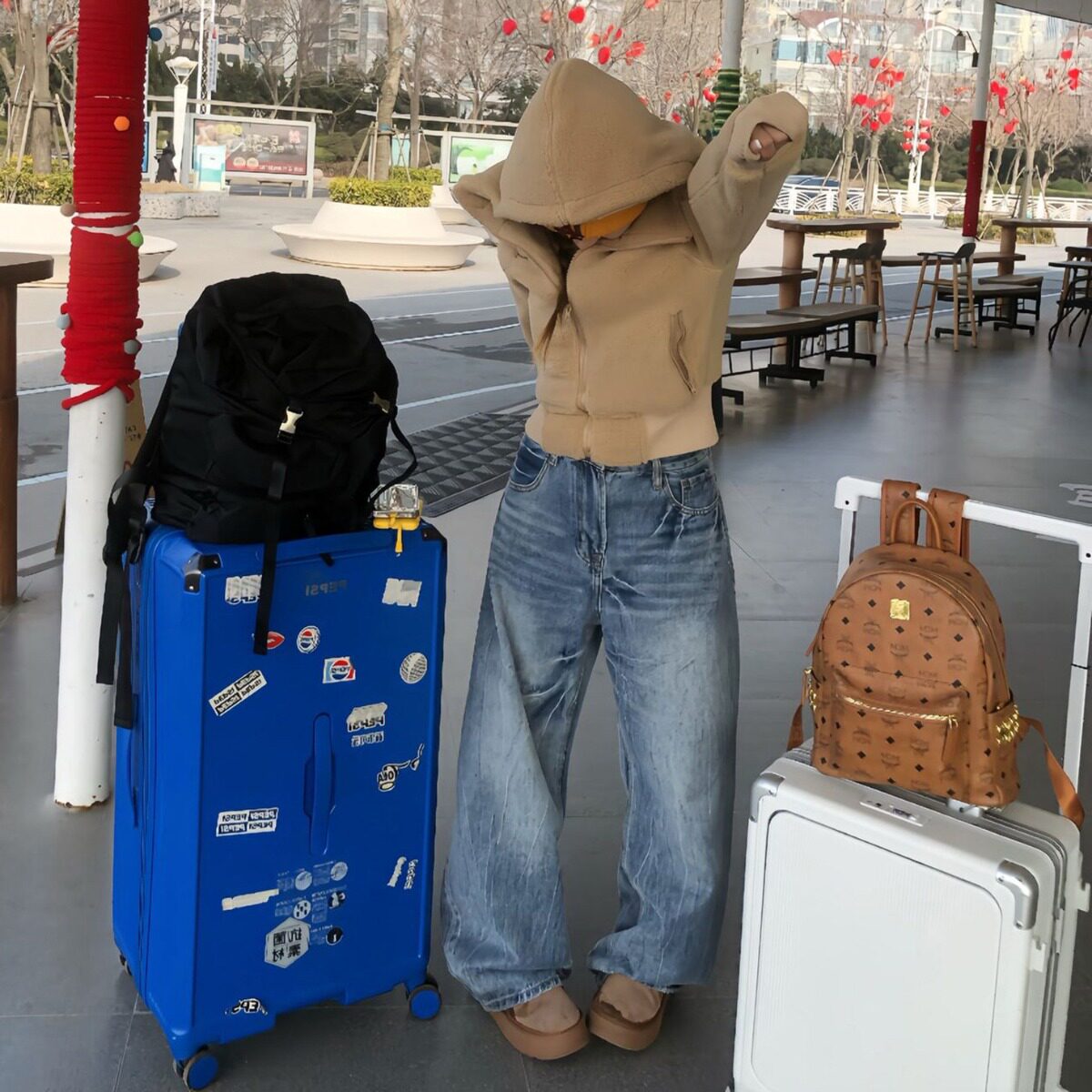 美式连帽冬季短款学生羊羔毛加厚保暖棉服棉袄女高街辣妹风外套潮