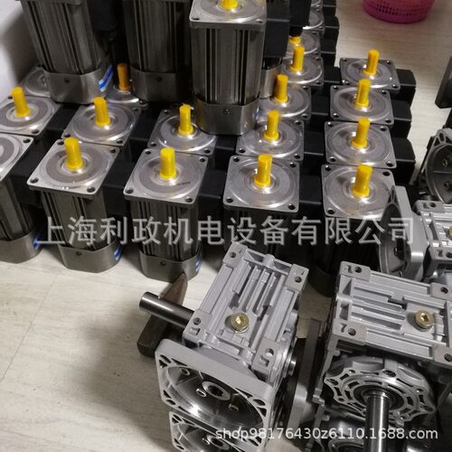 太阳能光伏设备用直流DC12V2DC120W12VGU/RV040-10涡轮减速机