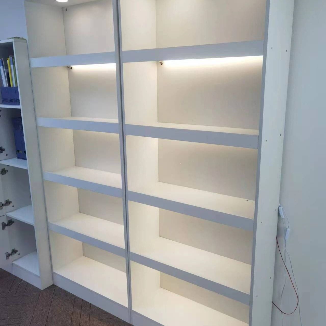 饭店酒柜靠墙商用组合超市客厅简约货架多层置物架展柜红酒柜白酒