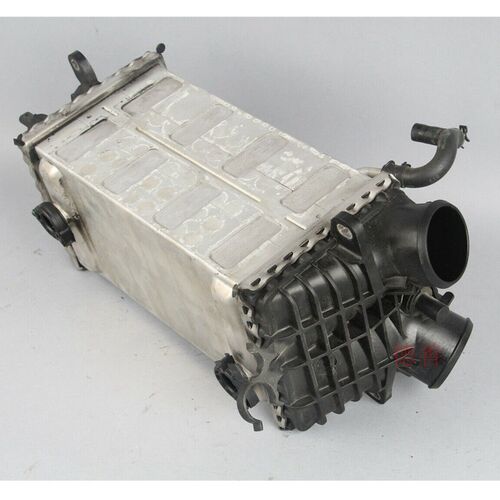 适用奔驰E/G/GL/CL/CLS450 500 550 63AMG等中冷器 涡轮散热器