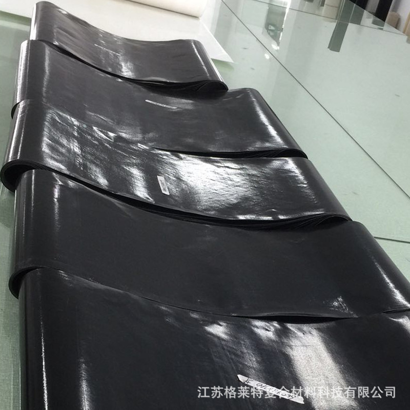 厂家现货供应黑色抗静电服装粘合机用耐高温无缝输送带图片
