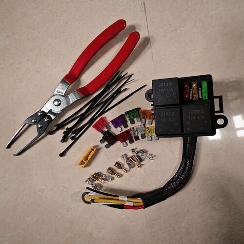 12V24V3+3路预接线保险丝继电器盒ATC/ATO叶片保险丝继电器块套件