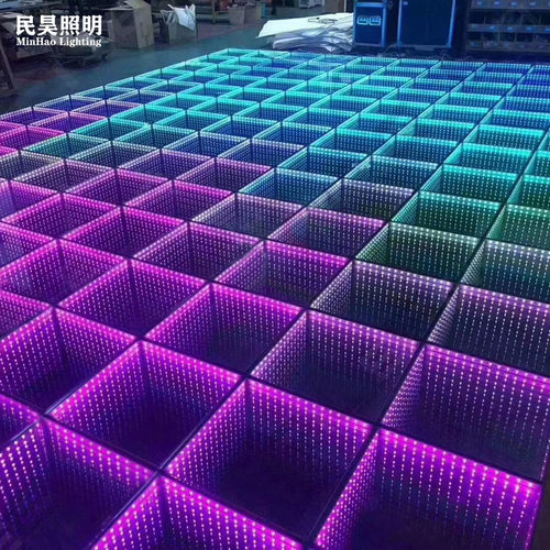 酒吧KTV千层镜面深渊地砖灯led3D立体感应发光立体深渊氛围灯厂家