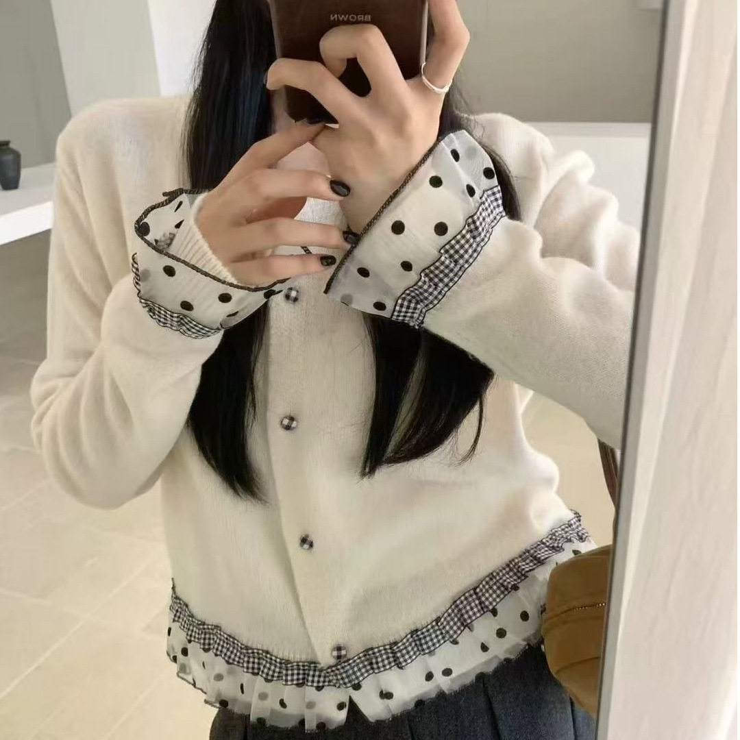 韩系小个子甜美蕾丝拼接