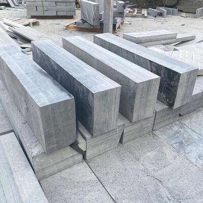 天然青石路沿石庭院花坛菜园围边挡泥土路边石原石长条石户外石材