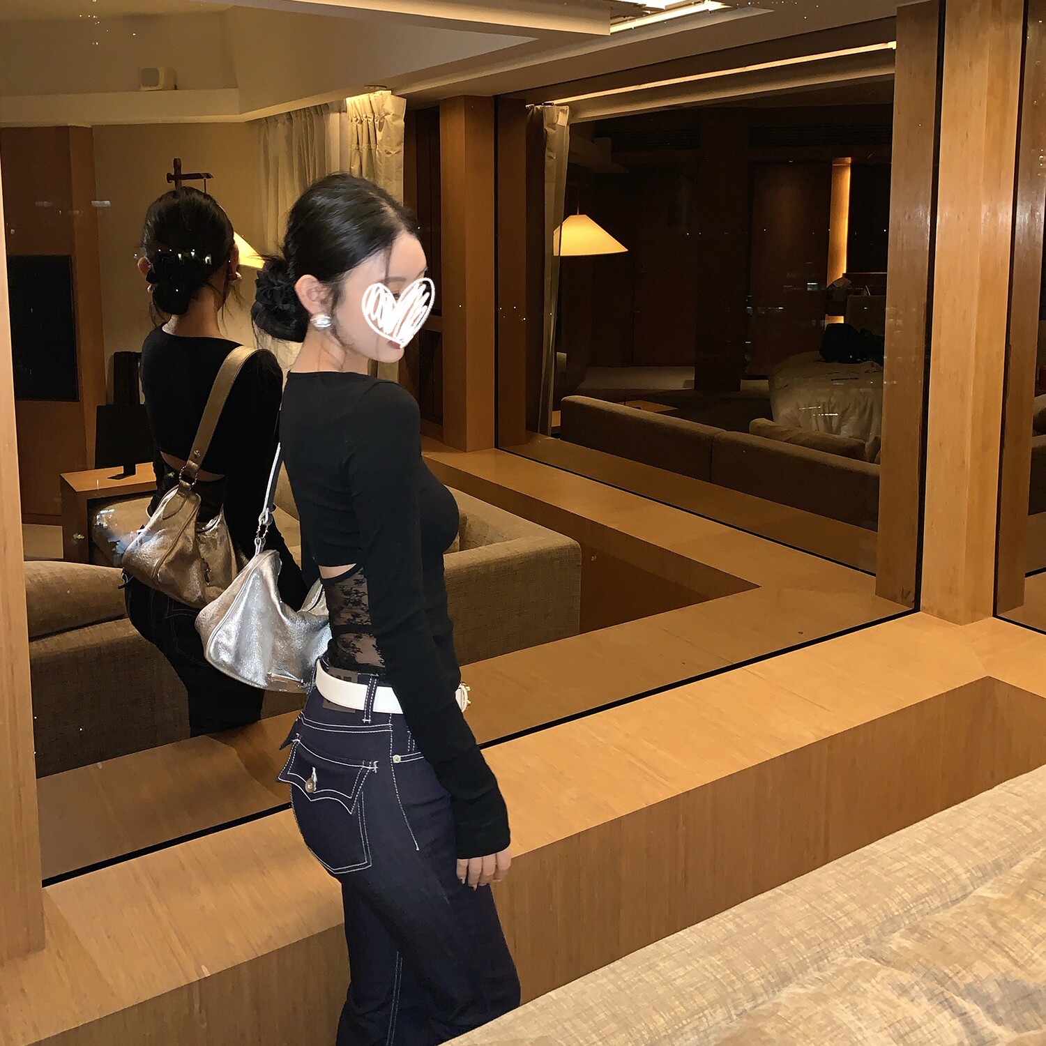 辣妹镂空露背网纱拼接长袖T恤女春秋新款纯欲风性感修身打底上衣
