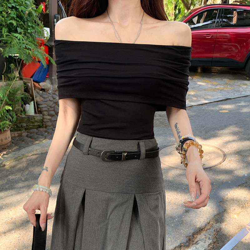 绝美一字肩上衣女高级感黑色短袖露肩t恤辣妹法式漏肩独特漂亮