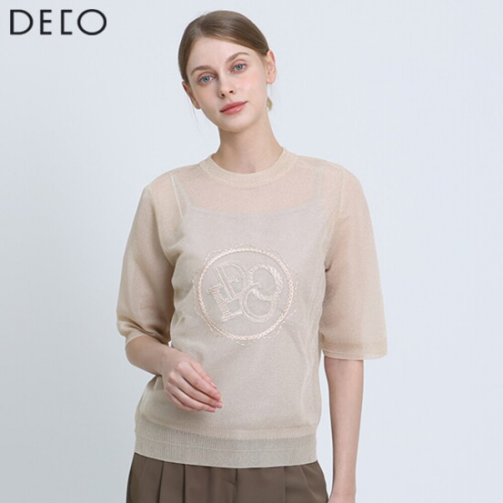 DECO 大刺绣提花欧根纱上衣 (定价: 459000 韩元)