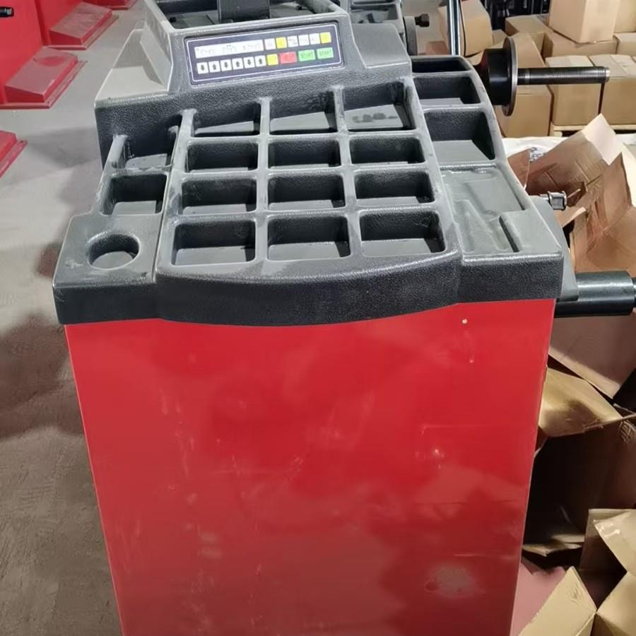 双激光瞄点定位雷达自动测量电磁刹车自动锁定  三功能车轮平衡机