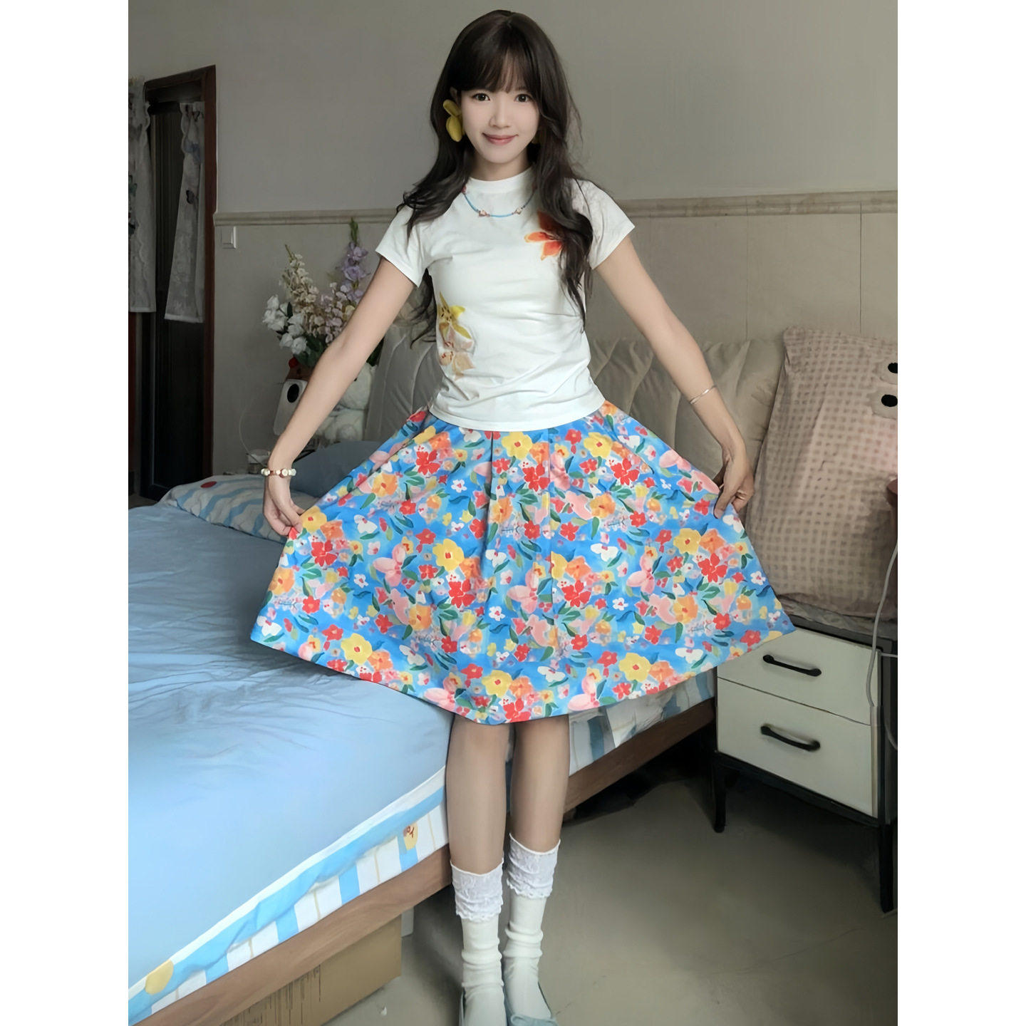 蓝色韩版碎花半身裙女2026年春夏高腰显瘦a字裙多巴胺度假风长裙