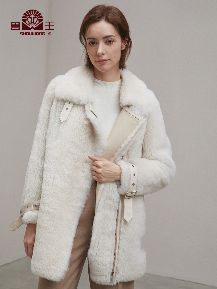 新款女士羊皮毛一体皮草
