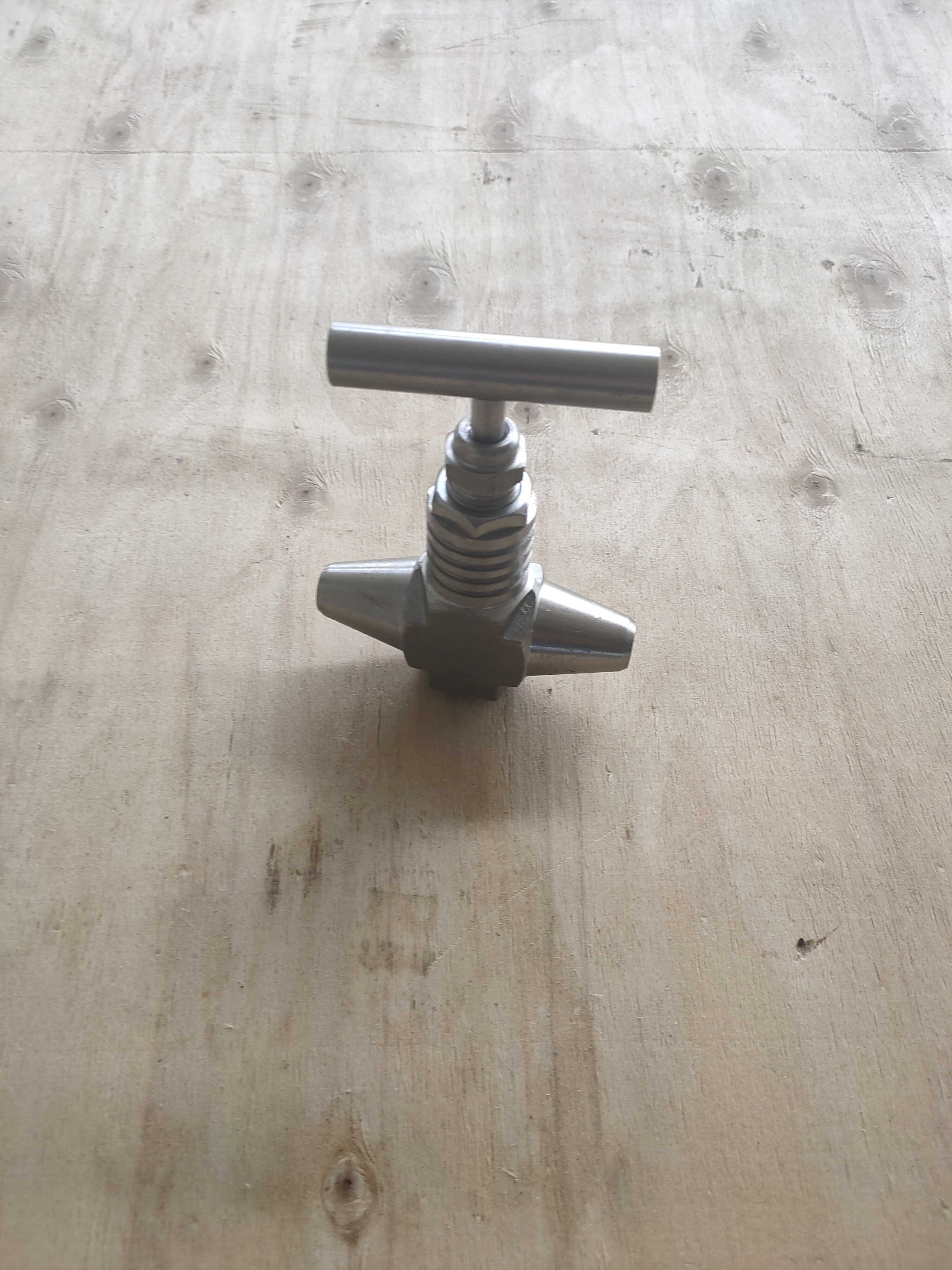 J61Y-64P 截止阀压力可做6.4 16 32 Mpa 尺寸有DN10-DN50等