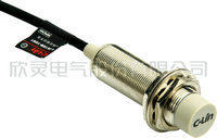 欣灵电容式接近开关CJM18M-8N1直流三线DC12V24VNPN常开M18传感器