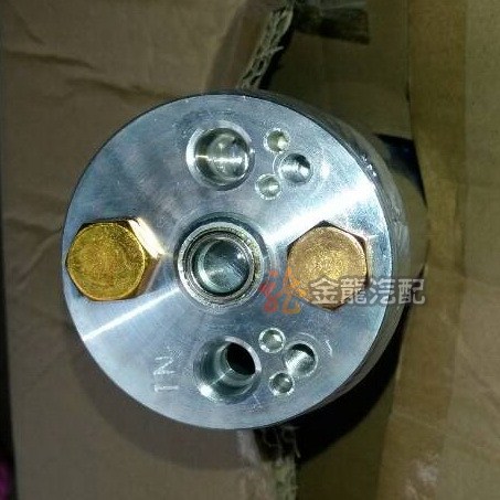 汽车空调干燥瓶冷凝器过滤瓶适用于日产阳光B13 b14 斯巴鲁小公主