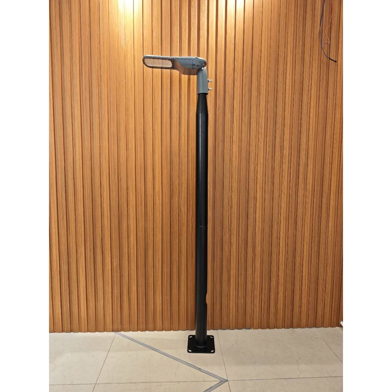 篮球场灯杆直杆圆型工型国标工程路灯分体式杆灯具配件户外支架