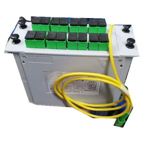 厂家批发1分8光分路器1比16分光器SC/APC尾纤分光器