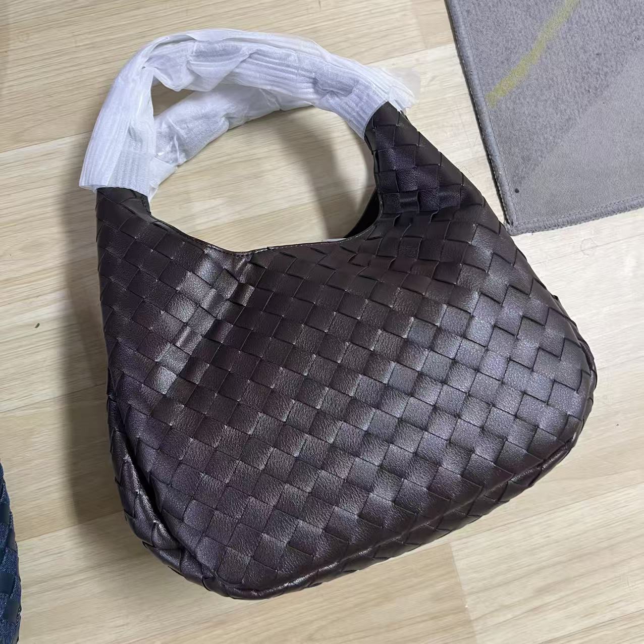 轻奢百搭编织大容量时尚休闲通勤单肩斜挎手提女包B1306图片