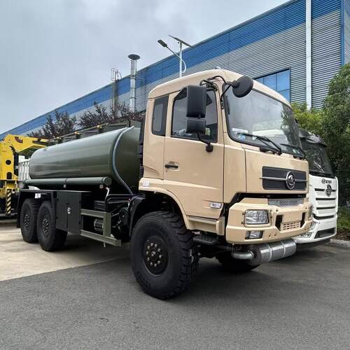 程力6驱15立方油车 出口右舵液车6*6越野18方沙漠森林运油车