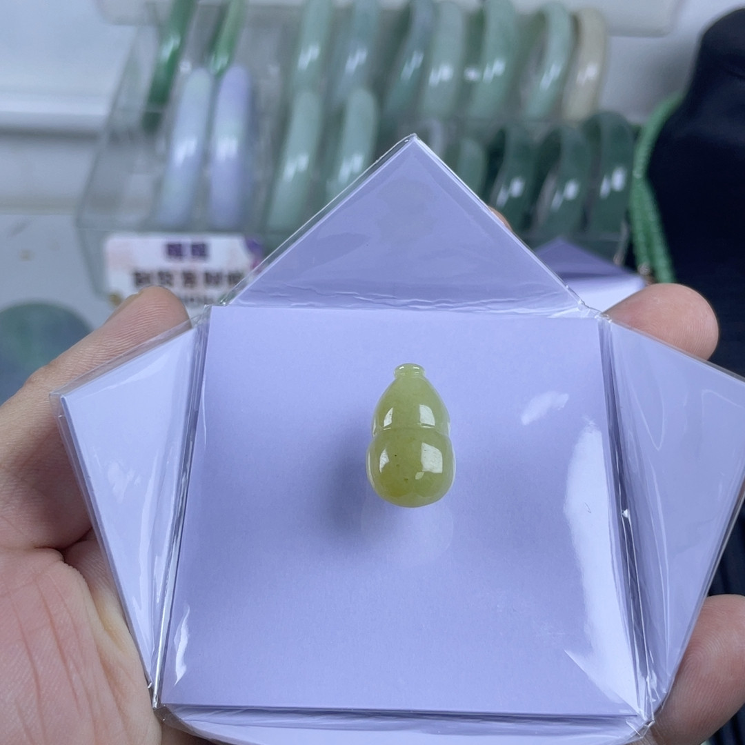 黄翡葫芦