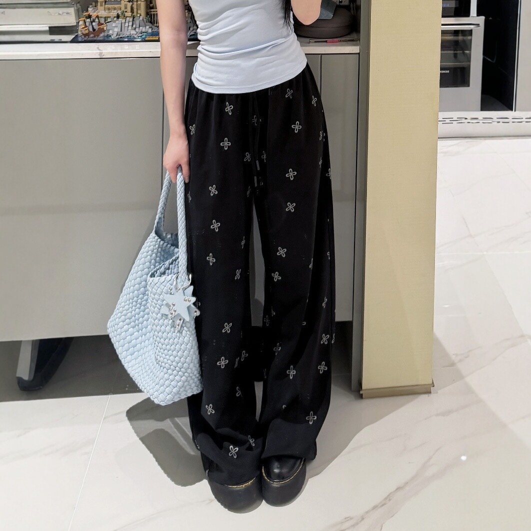 深圳南油高端女装小花印花阔腿裤