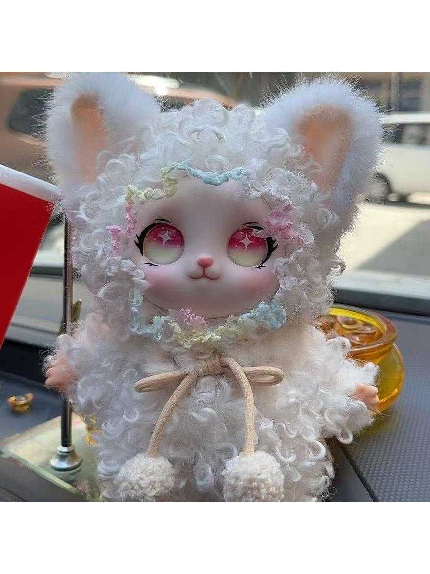 Cute curly plush doll pendant, cute cartoon rabbit doll, car keychain pendant, accessories, versatile for women