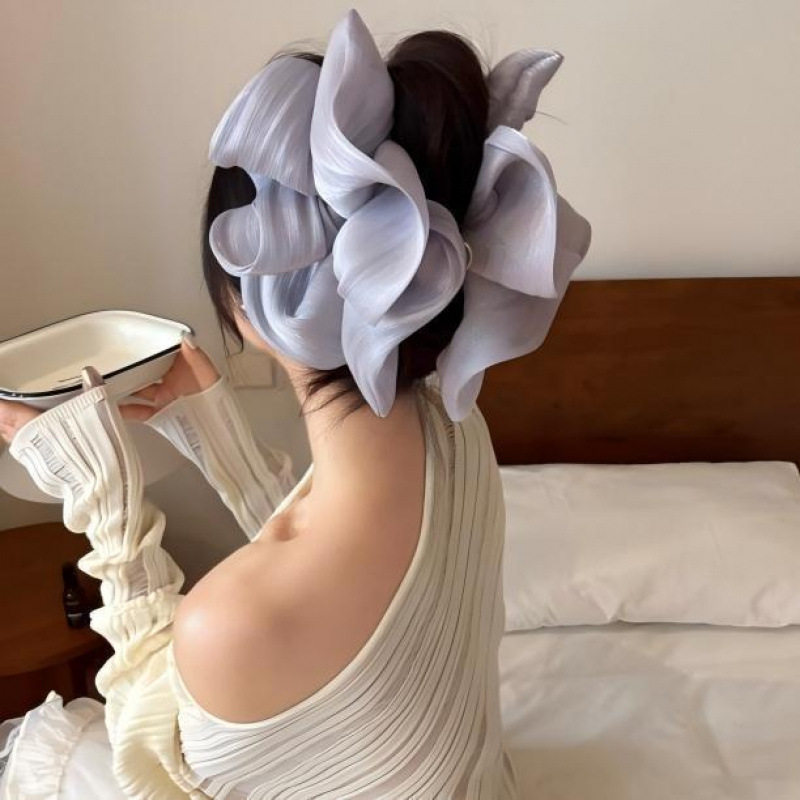 韩系高级感珠光泡芙褶皱发圈抓夹女后脑勺盘发夹显发量鲨鱼夹发卡