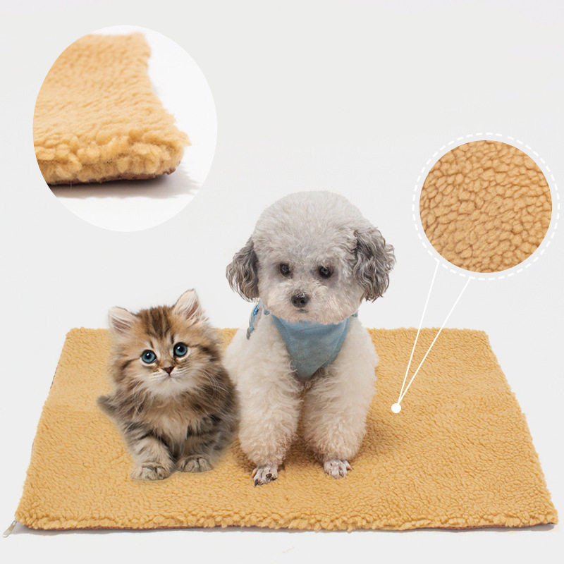 跨境猫狗羊羔绒垫子宠物保暖自发热猫狗毯子垫子宠物用品毛垫狗窝