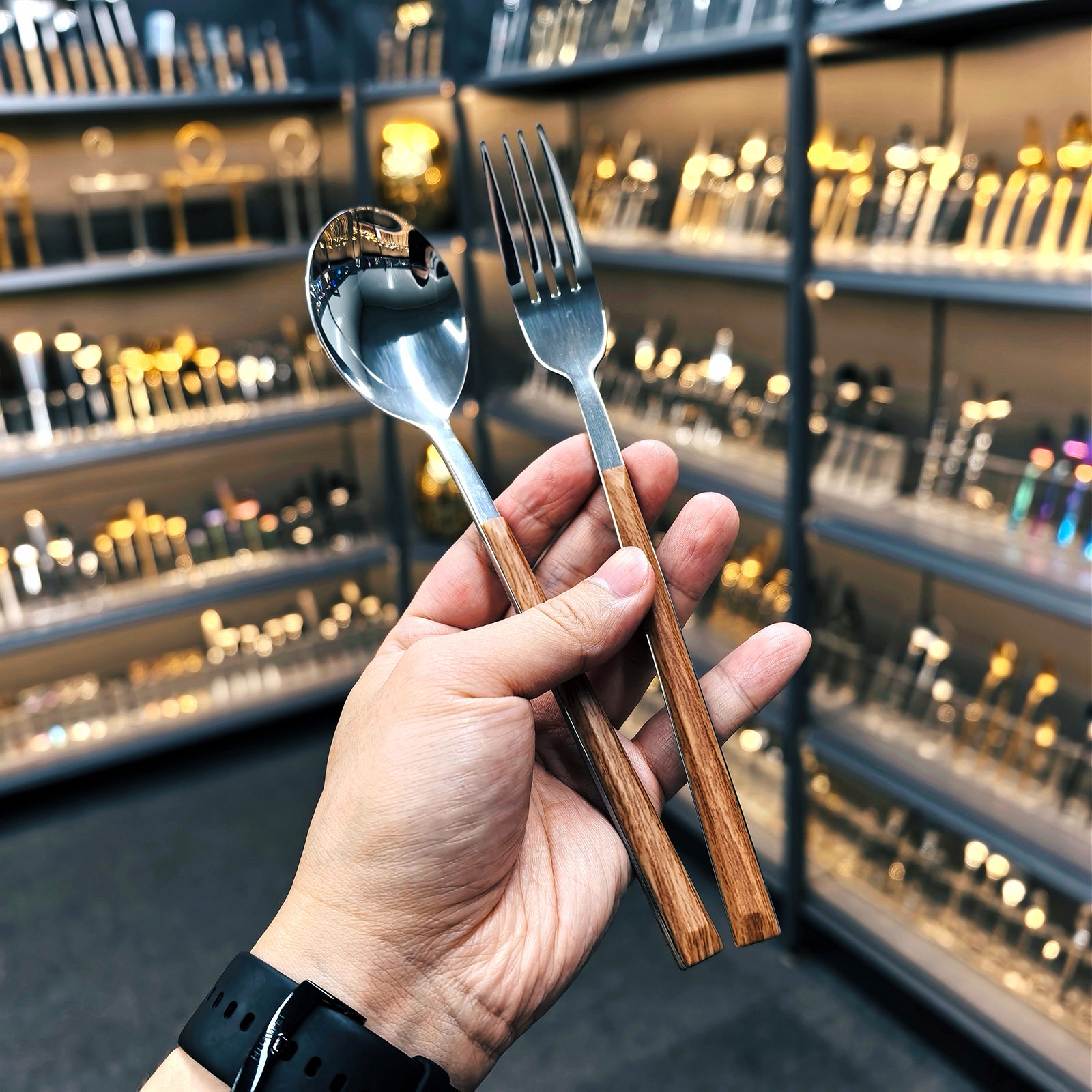 不锈钢夹柄餐具日韩ins风仿木纹手柄牛排刀叉勺套装木柄甜品勺子