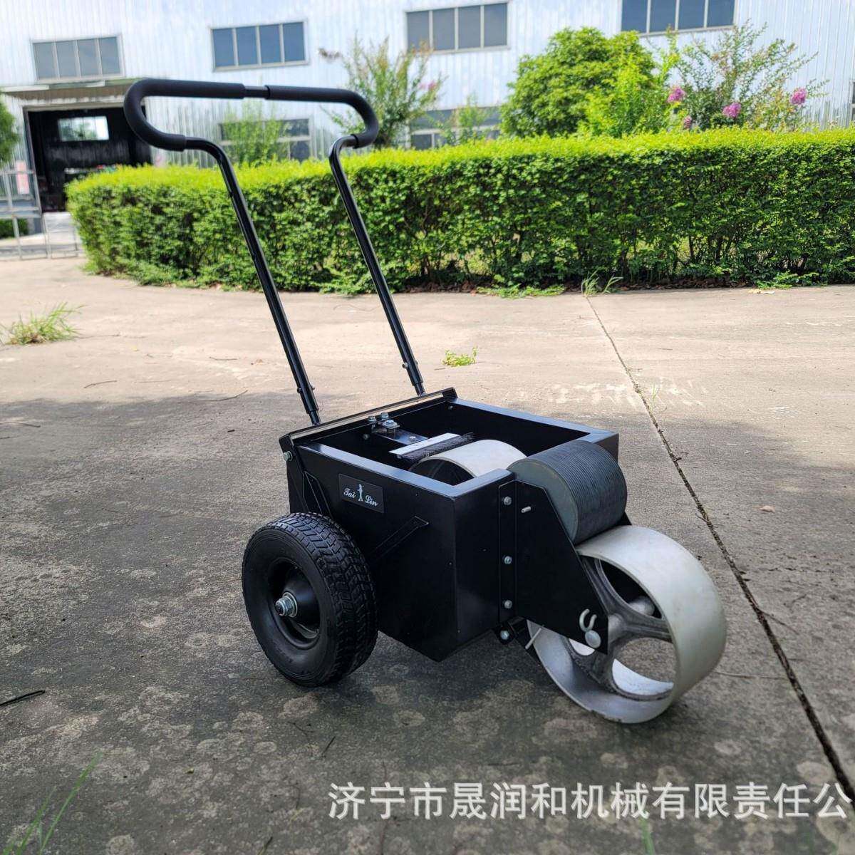 足球场公园绿化用快速精准划线机尔夫球场施工标线环保宽度可调