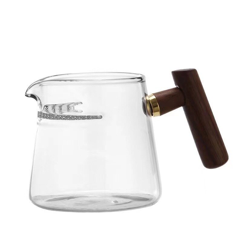 高硼硅泡茶杯月牙带过滤一体公道杯耐高温玻璃带盖绿茶杯煮茶泡茶