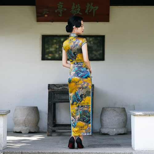2026新款唐之恋改良真丝旗袍走秀长款女感桑蚕丝中式礼服高端
