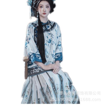 2026新款复古清朝清汉服女和留洋大小姐闺蜜写真拍照服装青花瓷格