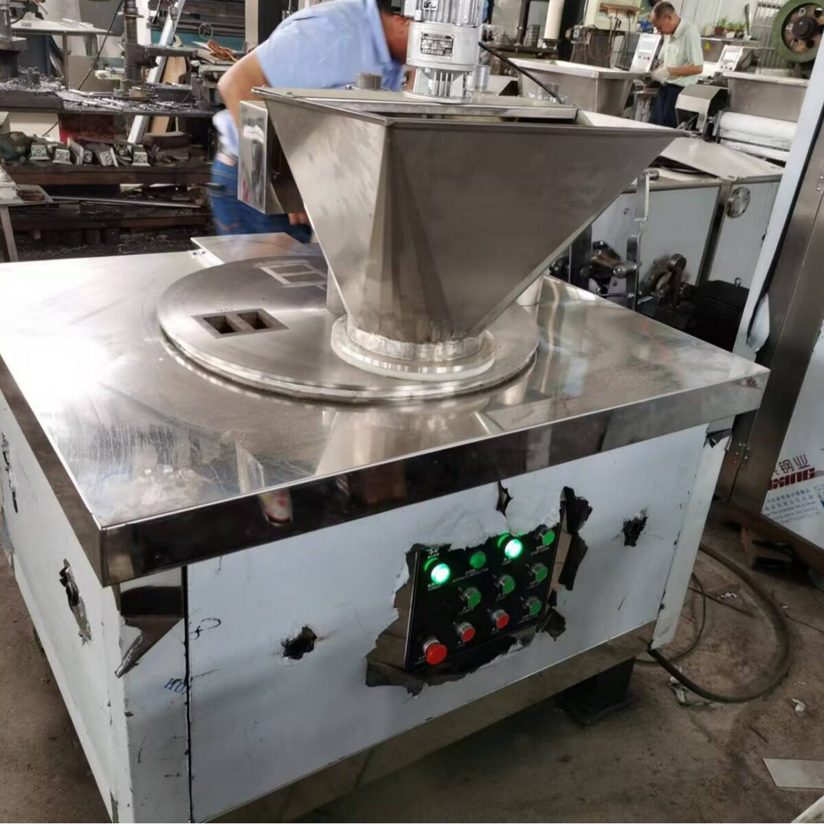 厂家直销压缩饼干设备糕点成型机救生口粮休闲小食品机械