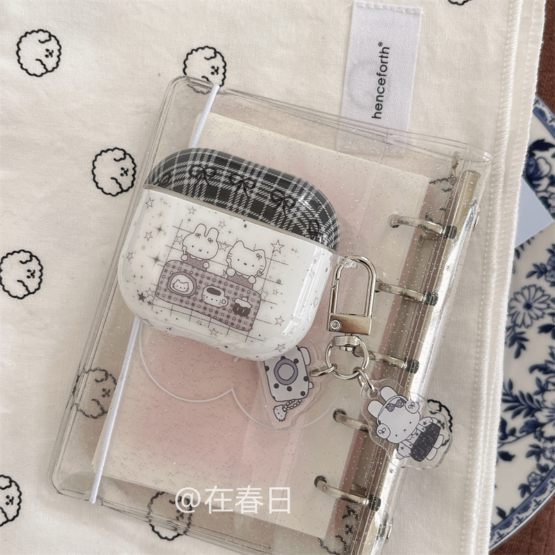 小众甜酷黑白格纹蝴蝶结kt猫咪