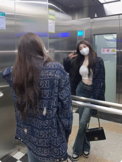 复古chic高级感破洞牛仔外套秋日穿搭原宿风辣妹上衣女小众设计感