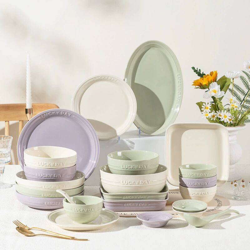 碗家用创意奶油风碗盘餐具法式简约饭碗釉下彩陶瓷菜盘面碗组合,餐饮具,碗,淘宝优惠券,粉丝福利购,淘宝优惠卷