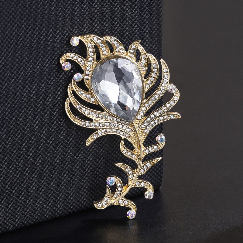 欧美重工羽毛水晶合金水钻胸针女气质优雅大气外套大衣胸花别针扣