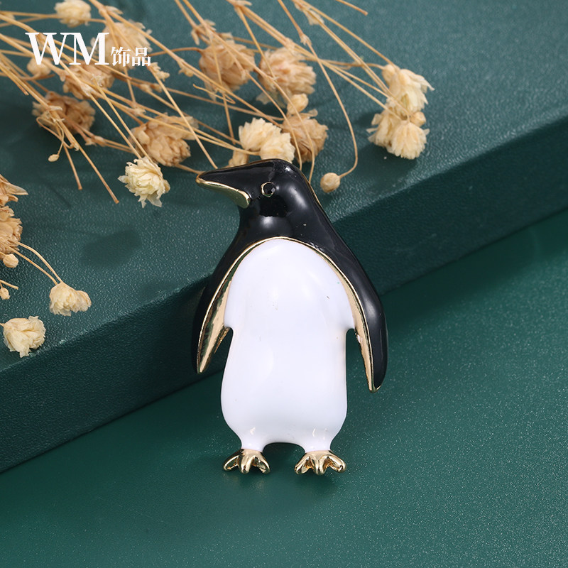 可爱企鹅胸针日系时尚设计感百搭固定领口两用胸花小众简约配饰品,饰品/流行首饰/时尚饰品新,胸针,淘宝优惠券,粉丝福利购,淘宝优惠卷