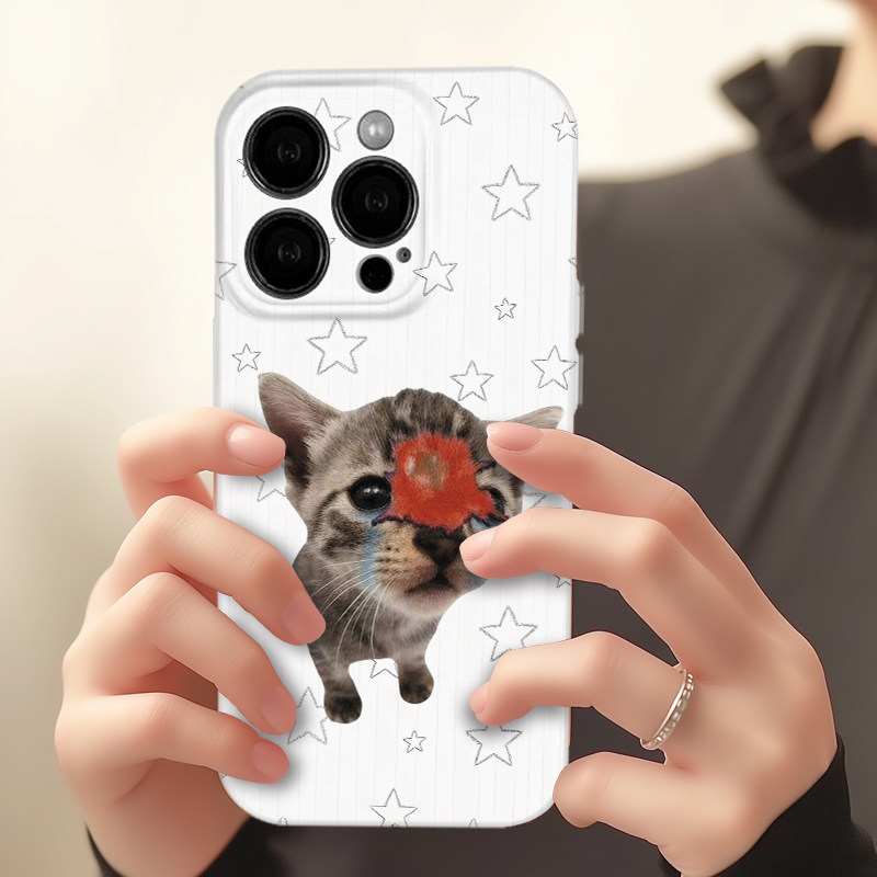 委屈猫情侣被丢番茄手机壳手机壳适用于苹果17OPPOvivo小米17一加13苹果16promax荣耀华为vivo红米oppo