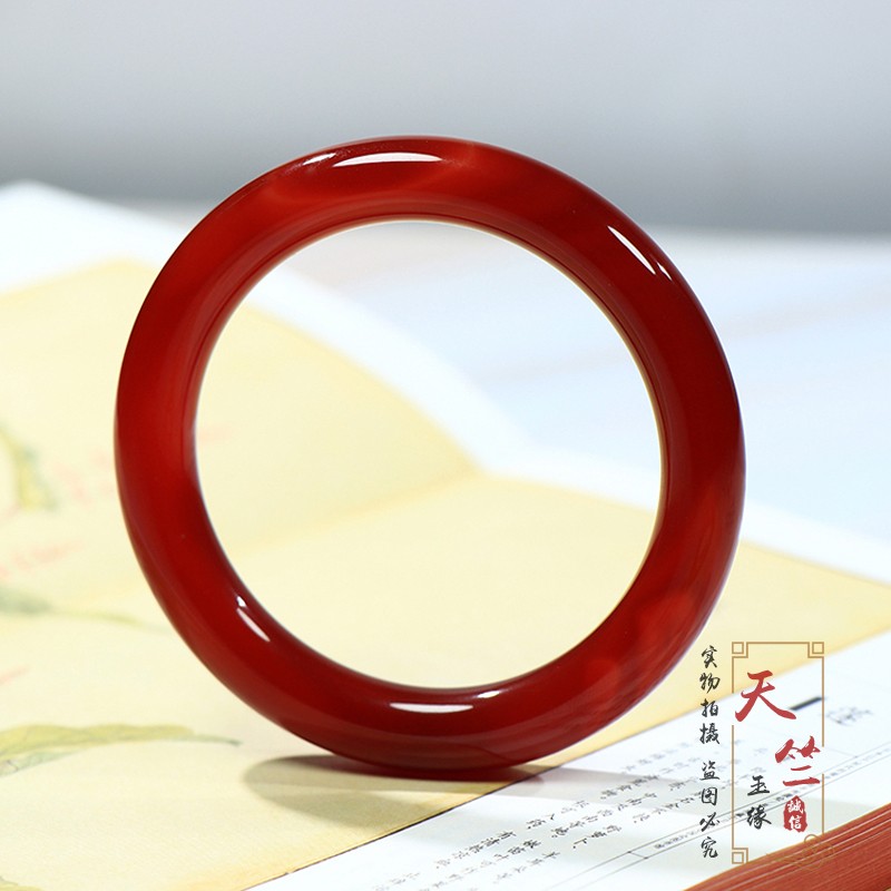 巴西正品冰透红玉髓圆条玉镯红玛瑙手镯旺夫首饰母亲节礼品