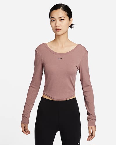 耐克女款休闲运动修身大圆领长袖T恤FN3662