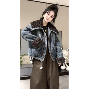 休闲风毛绒翻领牛仔外套女冬季新款加绒保暖宽松皮毛一体短外衣潮