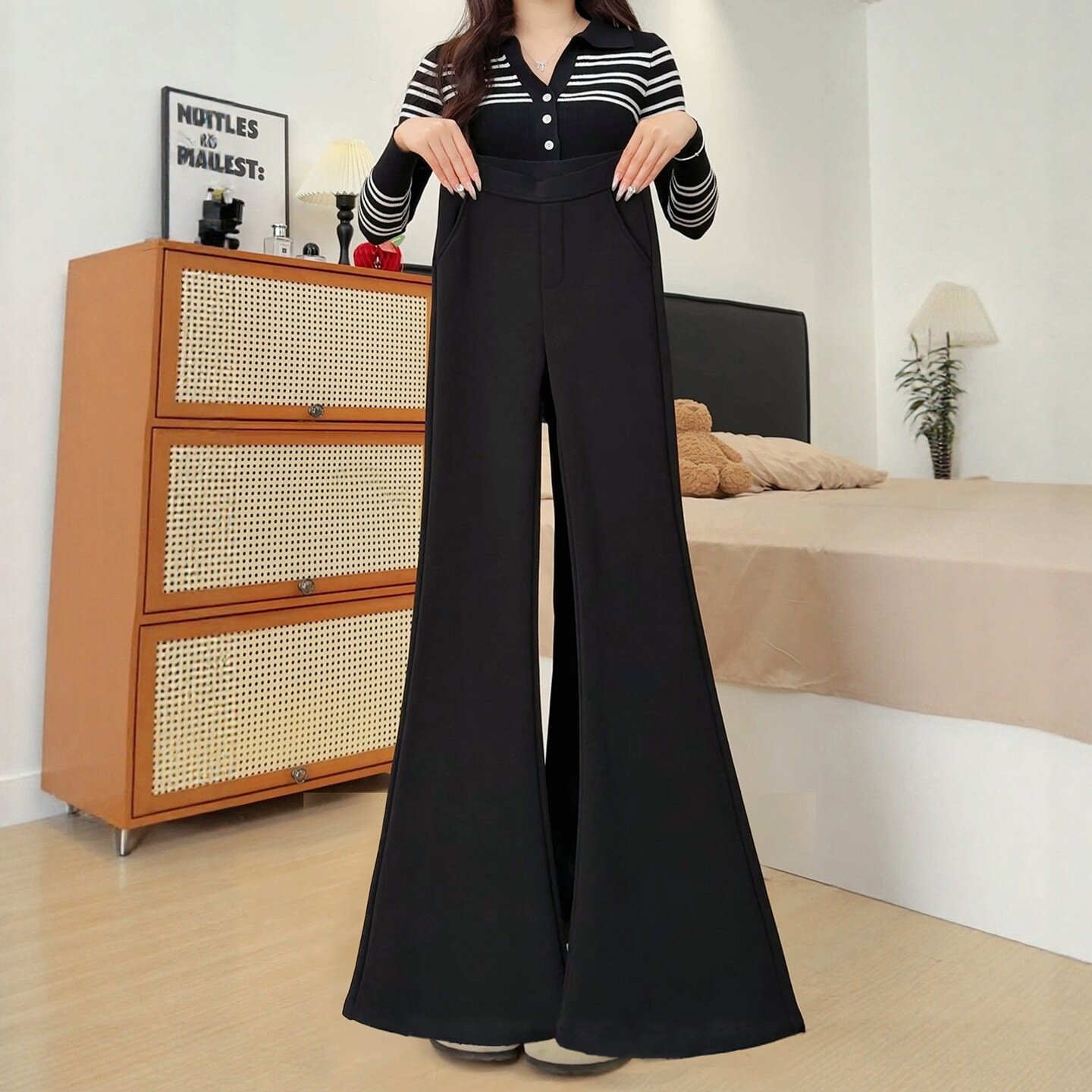 黑色微喇裤女2026新款春秋大码胖妹妹mm显瘦高腰垂感西装喇叭裤子