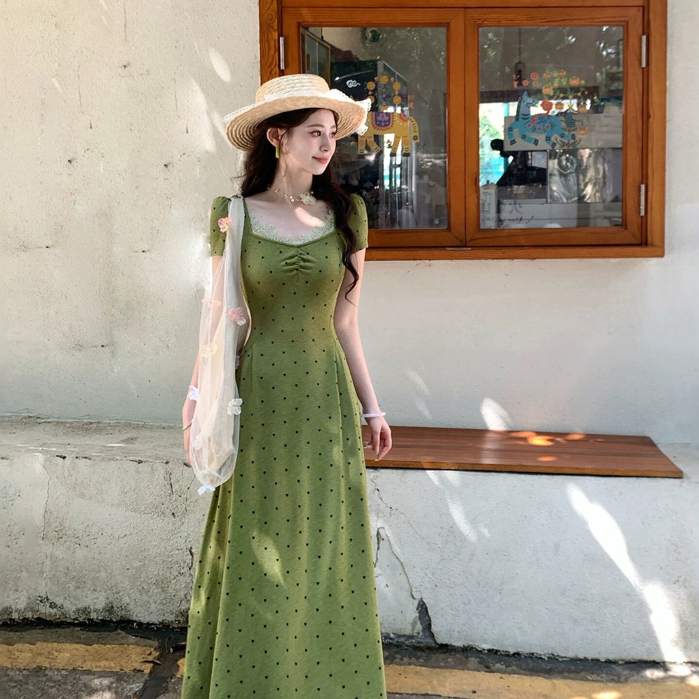 绿色波点方领正肩短袖连衣裙女2026春夏新款大码胖mm森系复古裙子
